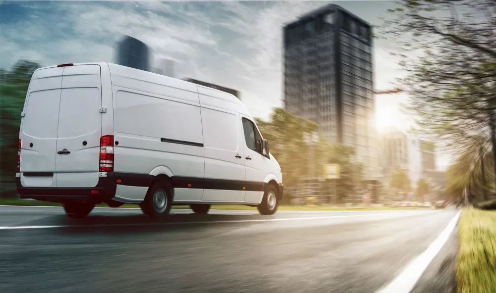 camionnette sur route